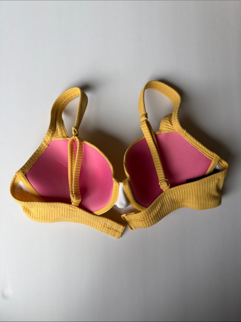 PINK Victoria's Secret Yellow Ribbed Underwire Bra NWT - Picture 5 of 8